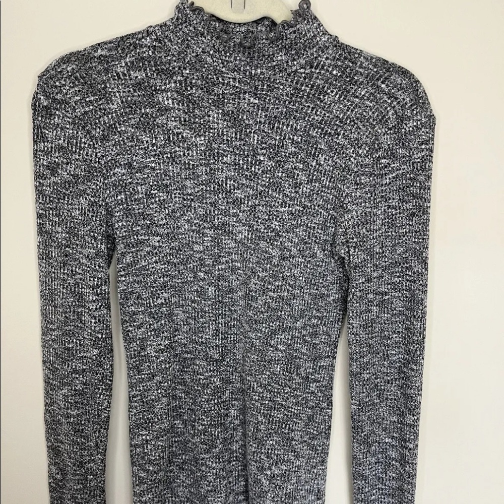 Abercrombie and Fitch Ribbed Mock Neck Long Sleeve